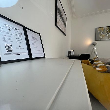Long Term Offers Message For Prices Sleeps 6 Adults, Contractors, Relocators, Travellers Βίλα Χάλιφαξ Εξωτερικό φωτογραφία