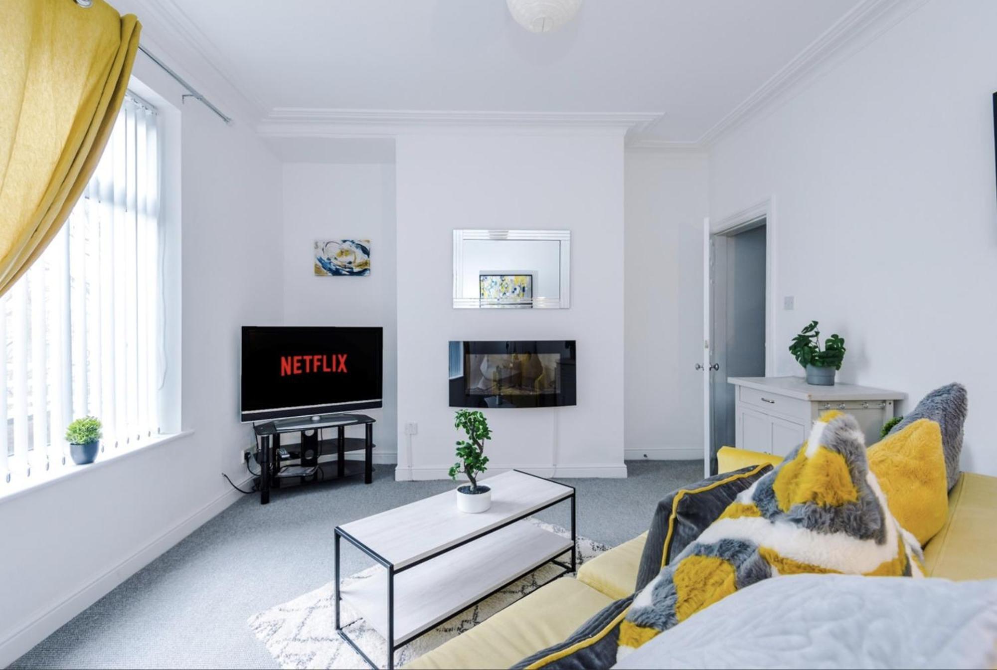Long Term Offers Message For Prices Sleeps 6 Adults, Contractors, Relocators, Travellers Βίλα Χάλιφαξ Εξωτερικό φωτογραφία